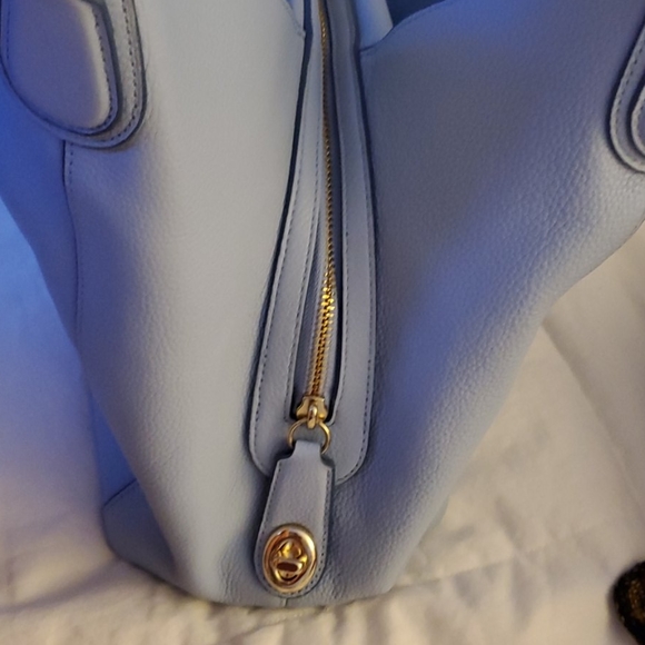 COACH - Picture 4 of 6